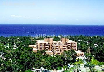 Renaissance Antalya Beach Resort & Spa 